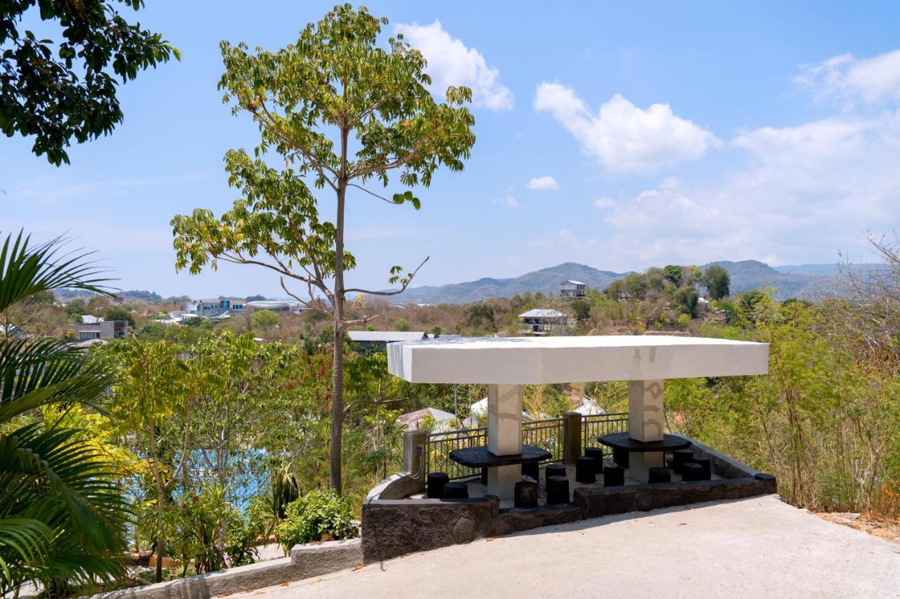 Monte Prundi Hotel Labuan Bajo Ngoại thất bức ảnh