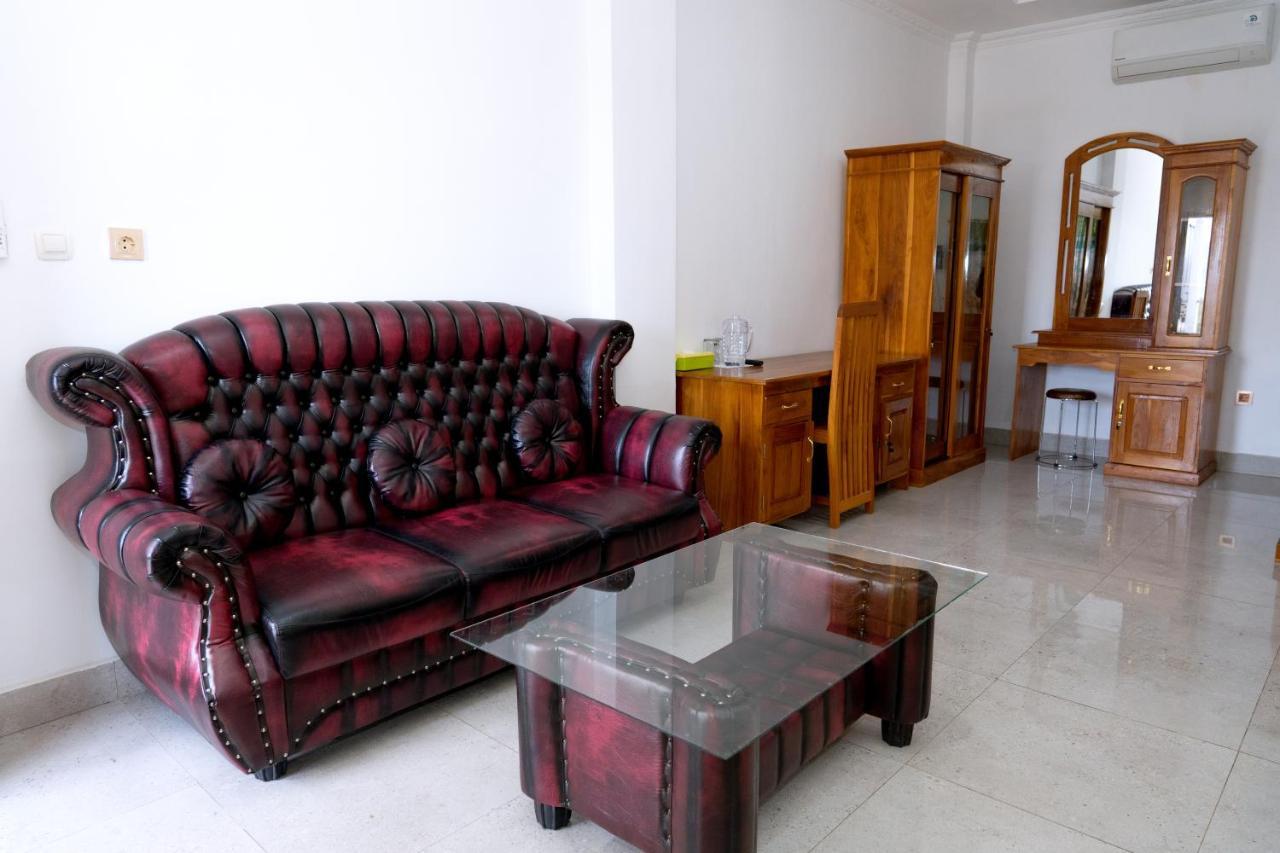 Monte Prundi Hotel Labuan Bajo Ngoại thất bức ảnh